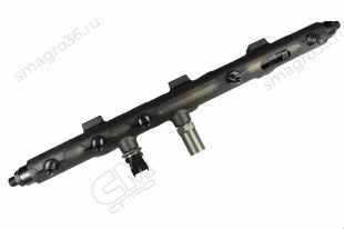 3963815 Рампа топливная